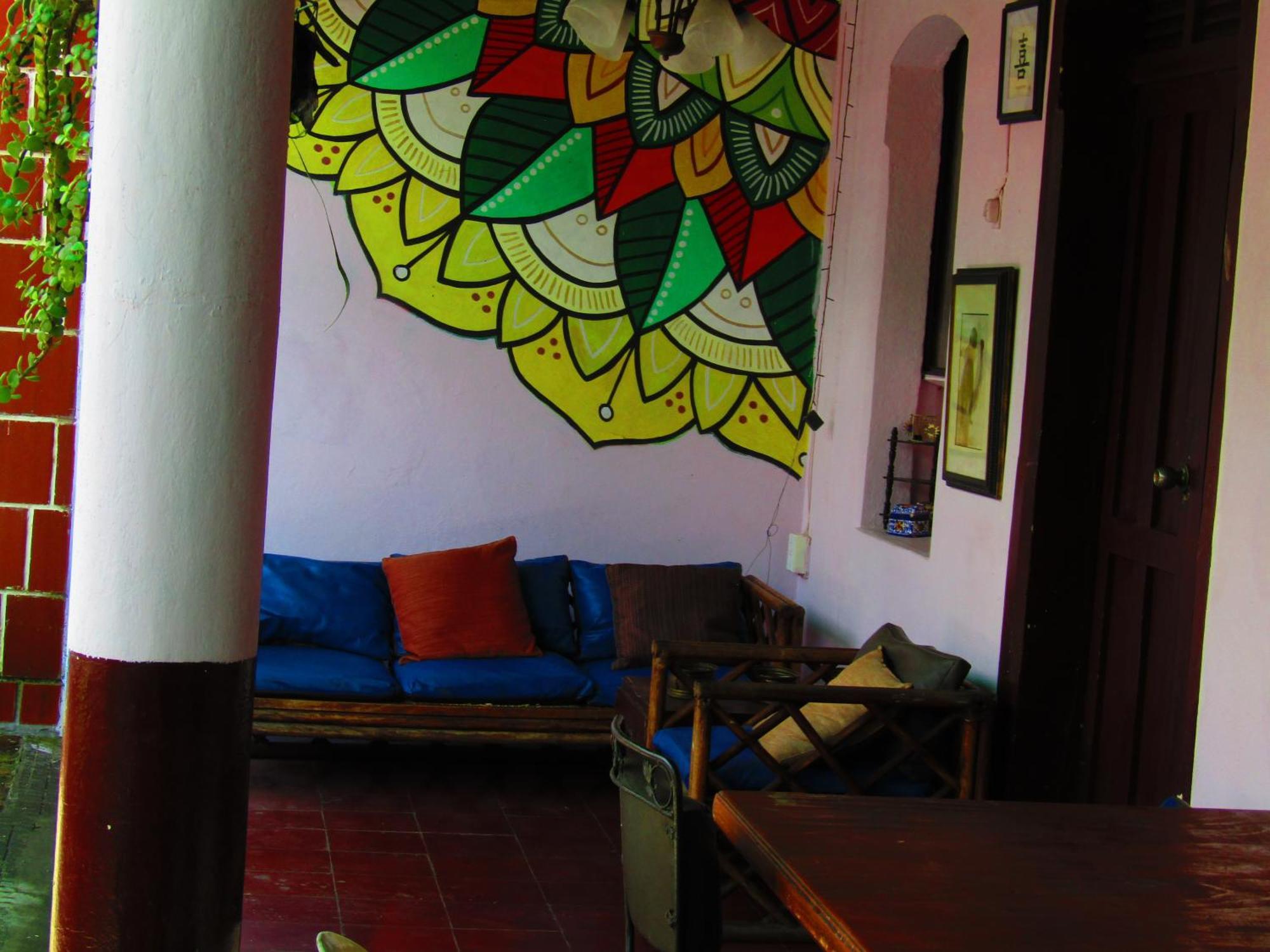 Casa Vieja Guest House Santa Ana Exterior photo